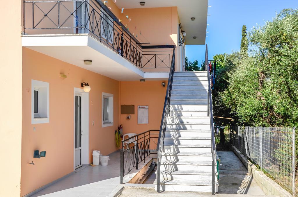 Olive Grove Apts Lithakia  Exterior foto